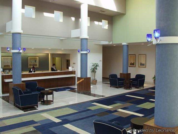 Delta Hotels By Marriott Toledo Interior photo